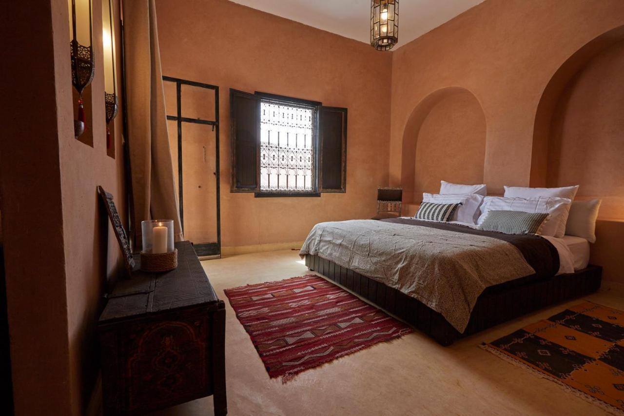 Hotel Kasbah Flilou Ait Ougliff Esterno foto