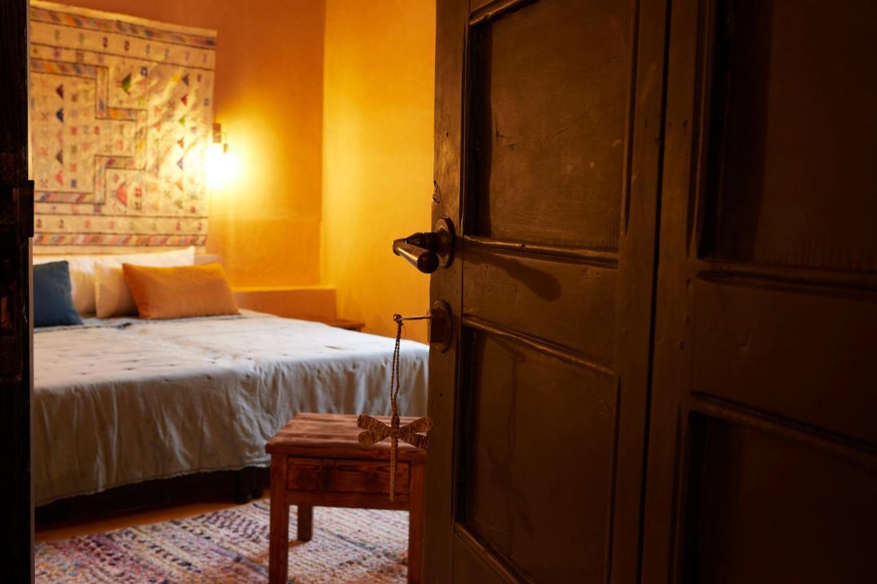 Hotel Kasbah Flilou Ait Ougliff Esterno foto