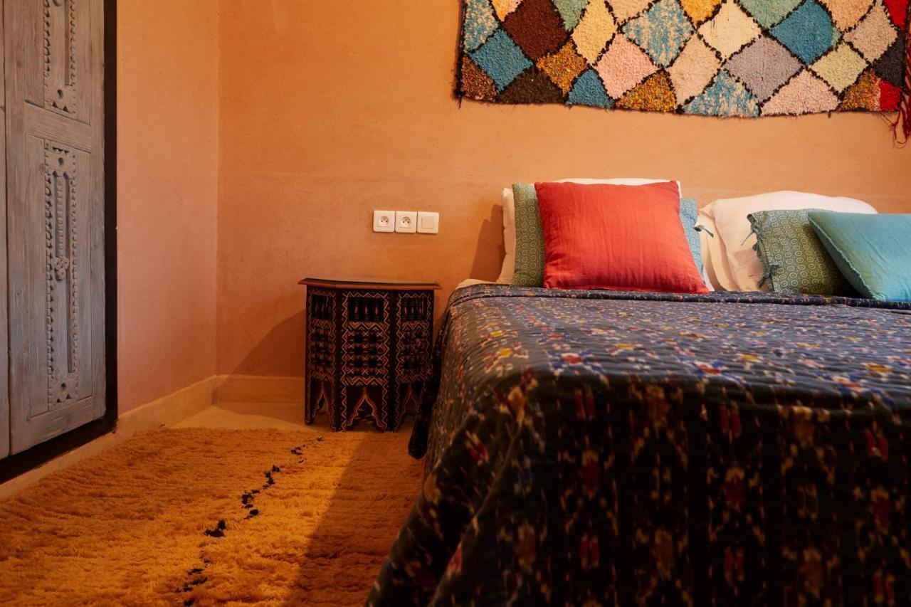 Hotel Kasbah Flilou Ait Ougliff Esterno foto