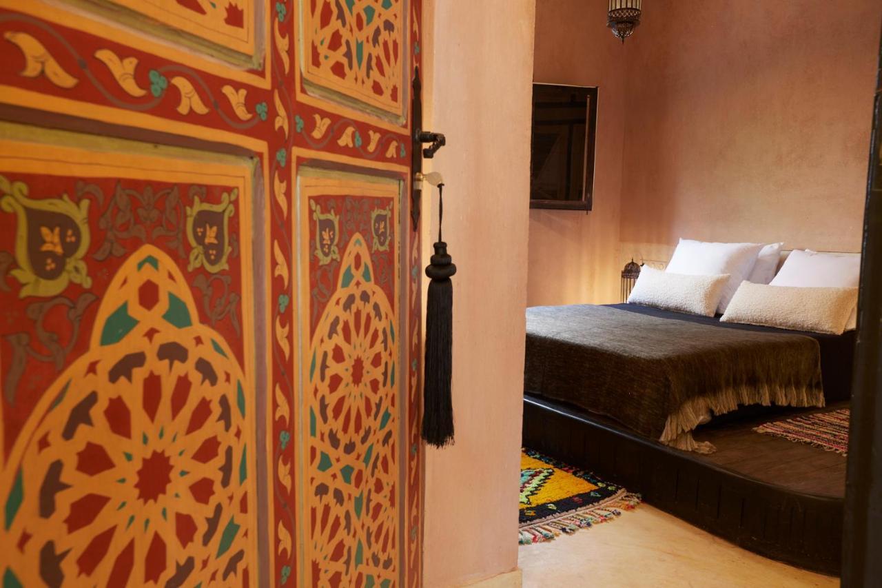 Hotel Kasbah Flilou Ait Ougliff Esterno foto