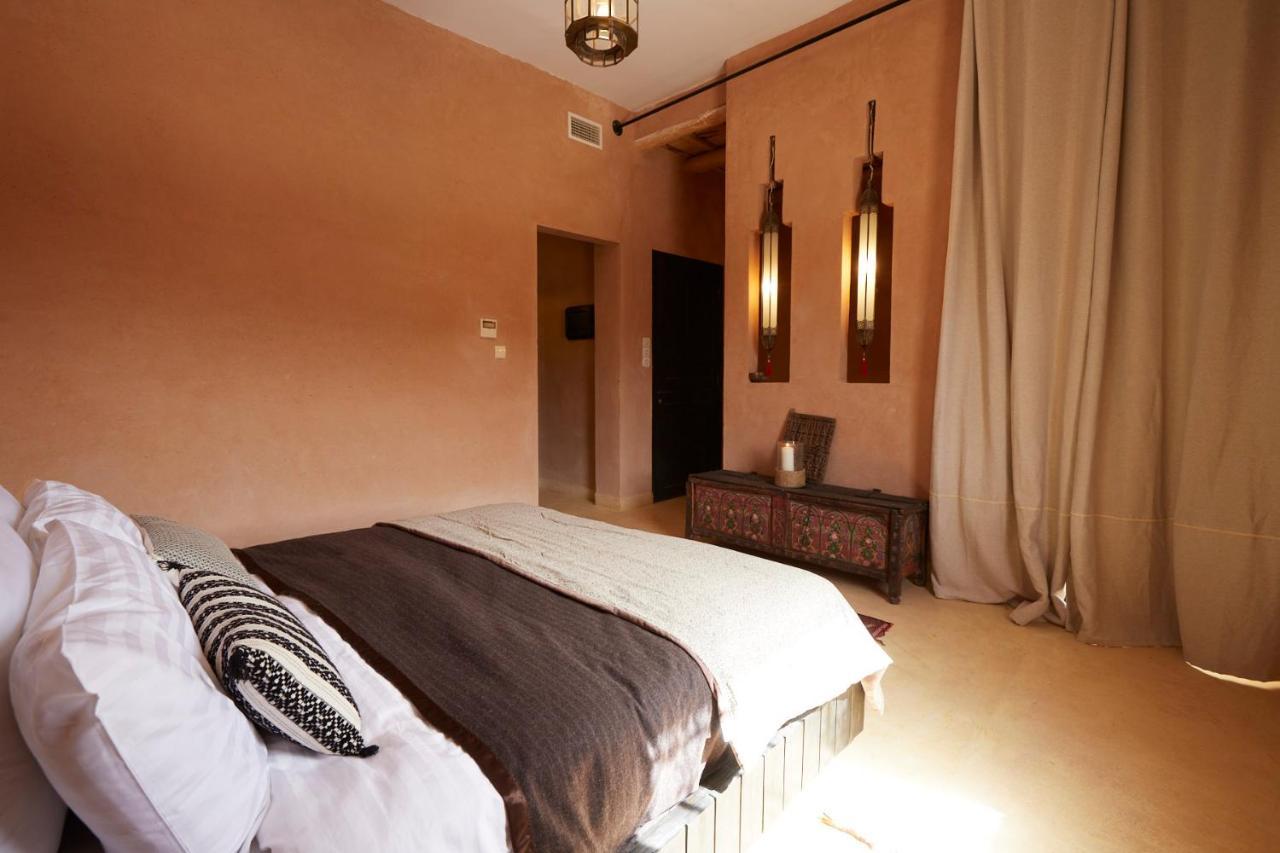 Hotel Kasbah Flilou Ait Ougliff Esterno foto