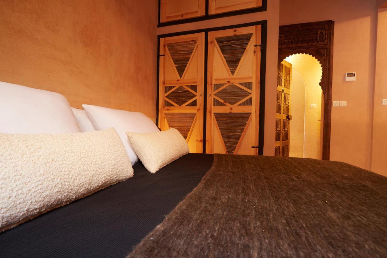 Hotel Kasbah Flilou Ait Ougliff Esterno foto