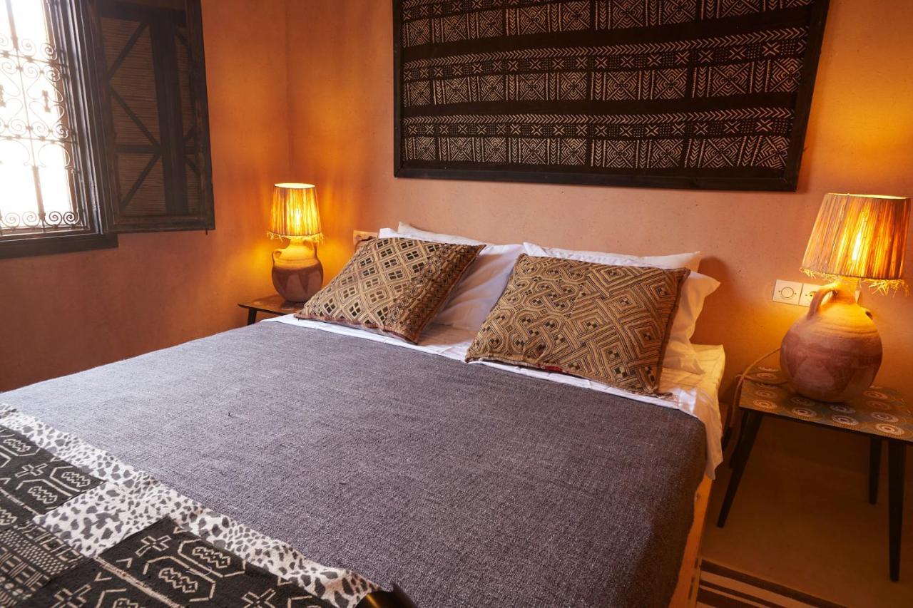 Hotel Kasbah Flilou Ait Ougliff Esterno foto