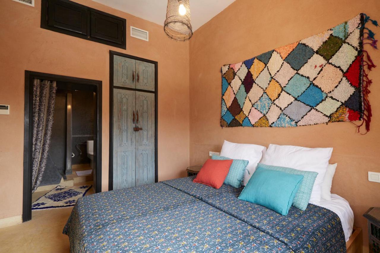 Hotel Kasbah Flilou Ait Ougliff Esterno foto