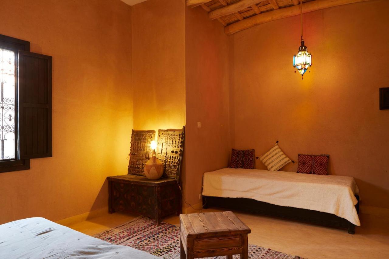 Hotel Kasbah Flilou Ait Ougliff Esterno foto